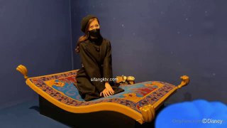 来自监控摄像机的视频。按摩师自慰我